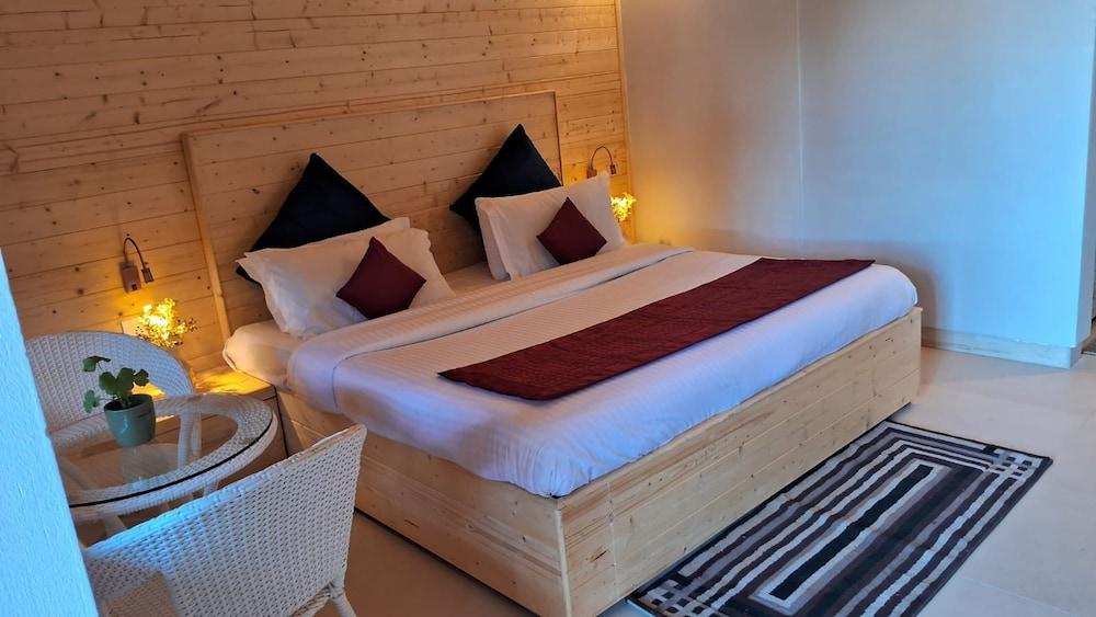 Forest Breeze Resort