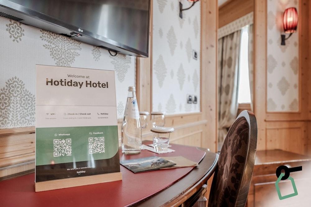 HOTIDAY Room Collection - Campiglio Pradalago