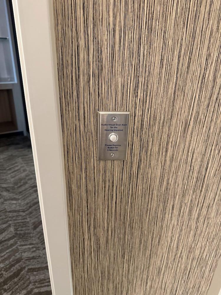 Springhill Suites By Marriott Fargo