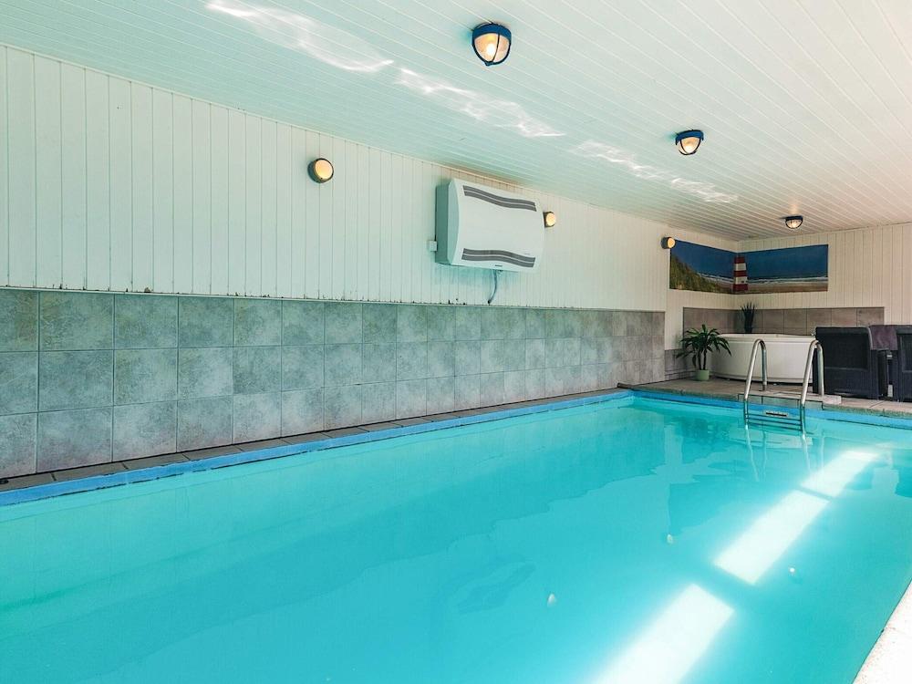 4 Star Holiday Home in Vaeggerlose