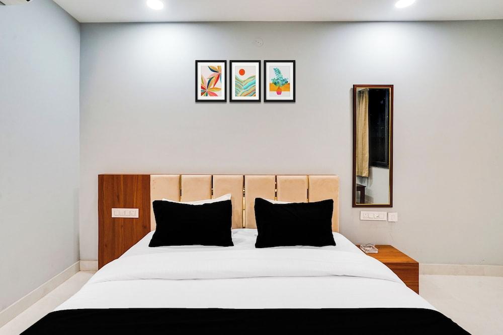 Hotel Grand Aana Inn