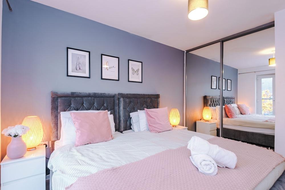 3br-sleeps6-garden-bbq-freeparking-pets