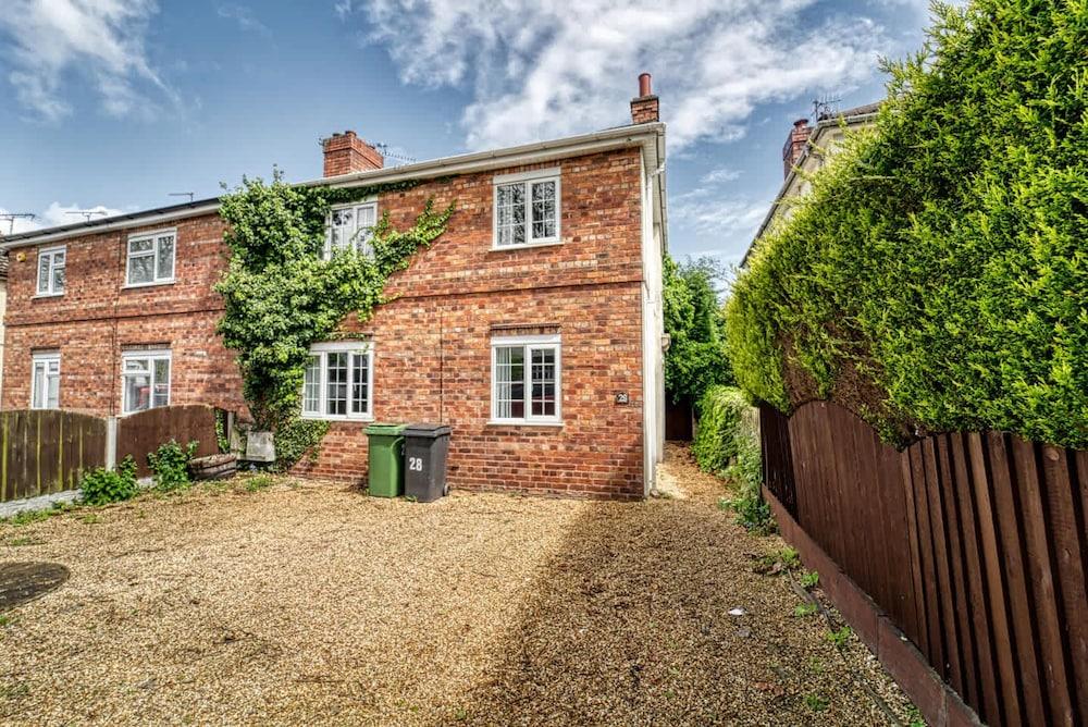 Host Stay Birches Barn