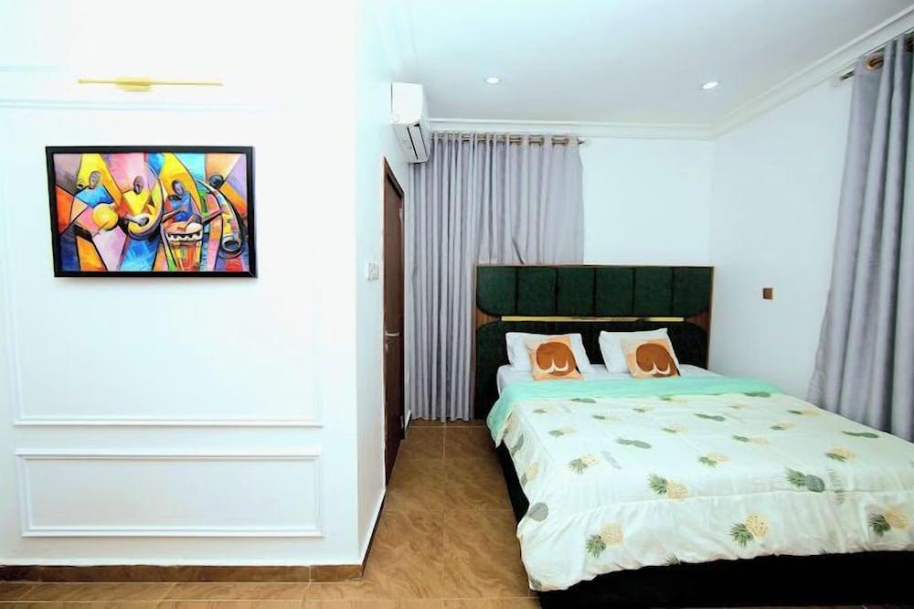 Dunamis Luxury Apartment