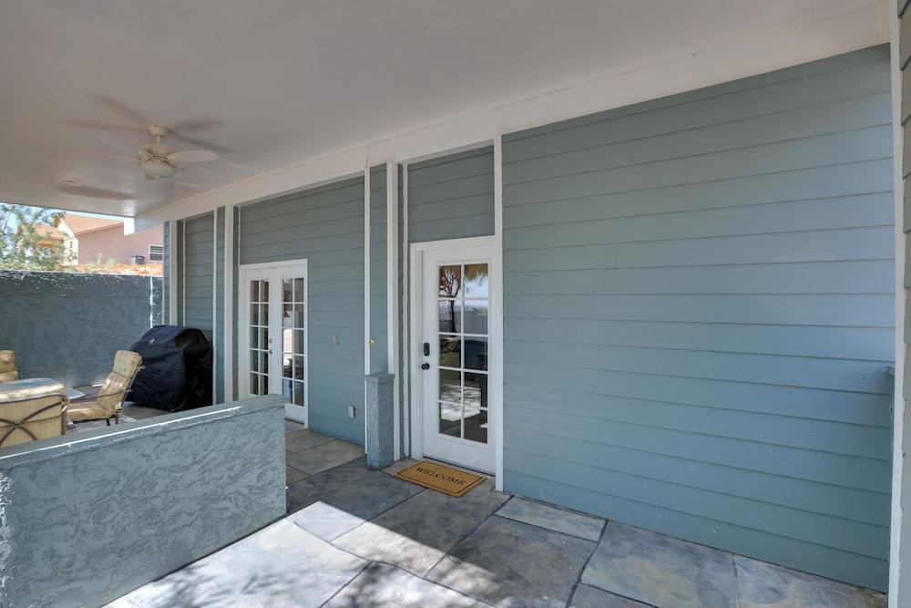 Desert-view Home w/ Large Loft in Apache Junction!