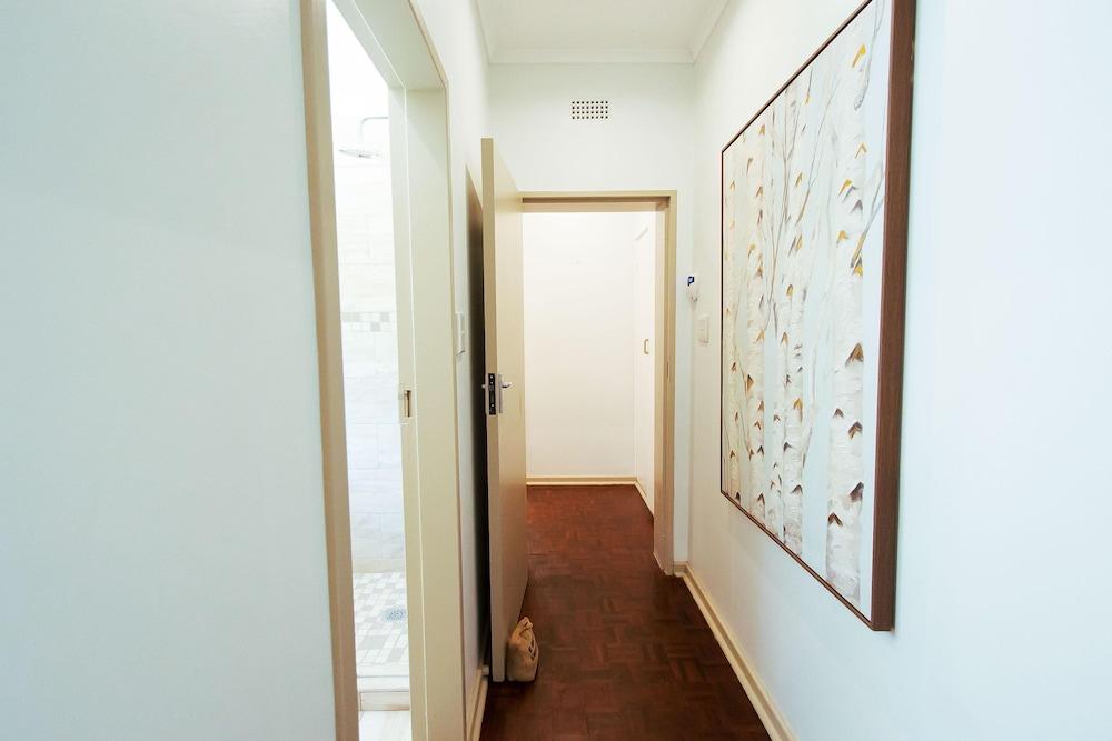 Luxurious Urban Oasis - 2276