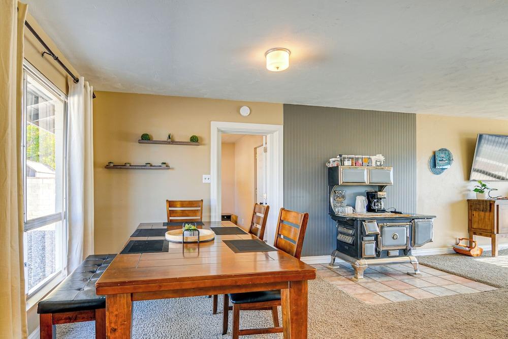 3 Mi to Glen Canyon Dam: Home w/ Fenced Yard