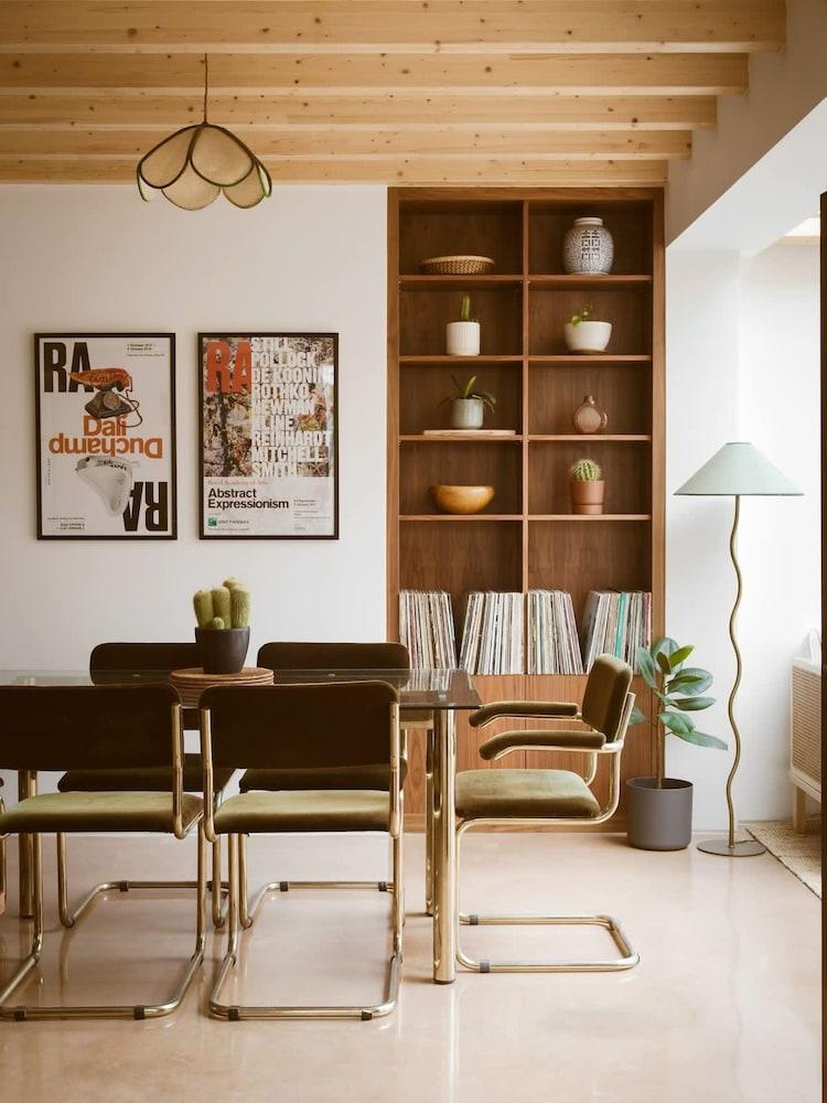 Architectural Digest - 2 bed