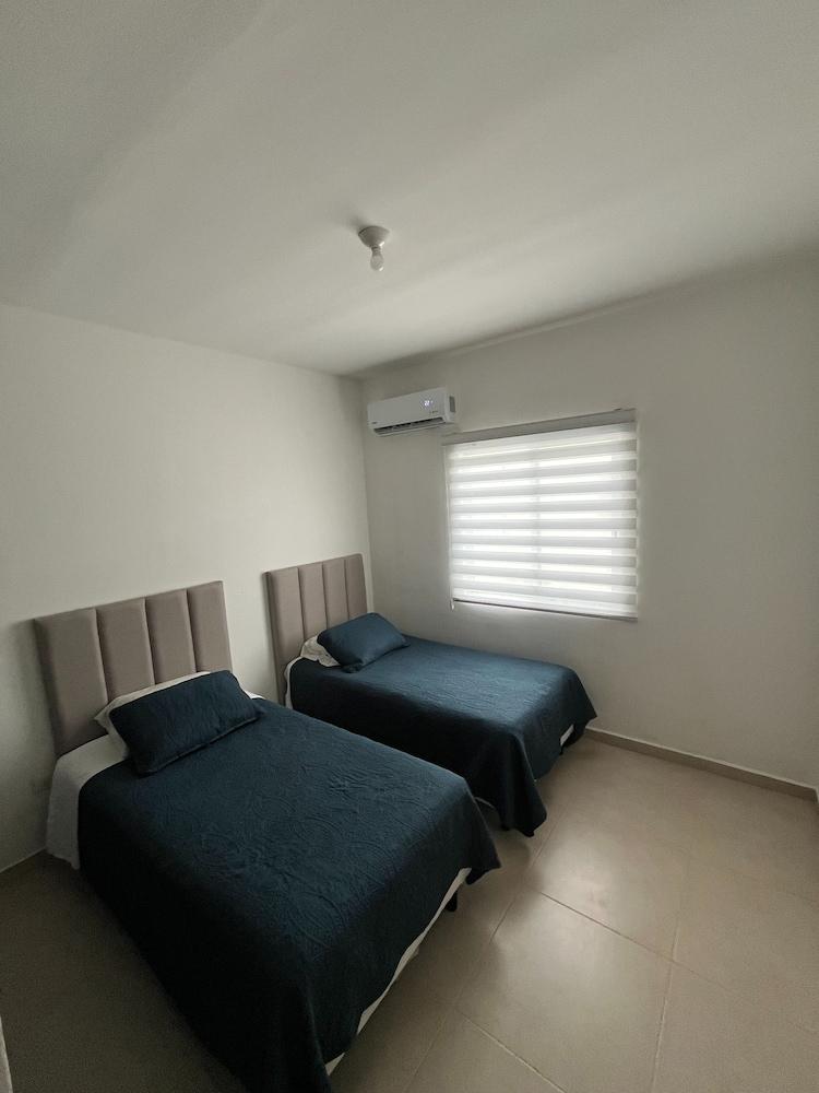 House in Private Altus 1