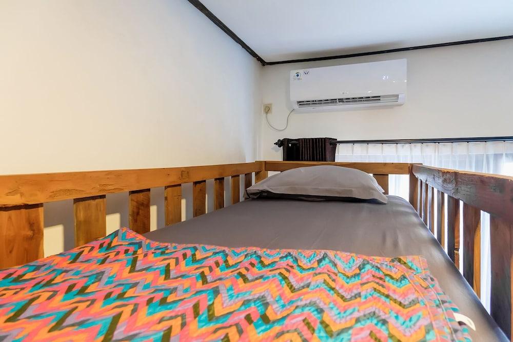 Jasmine Villa by TwoSpaces Jimbaran