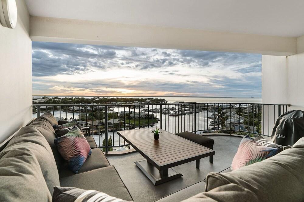 Anchor Point Penthouse Marina Views Pool Bbqs