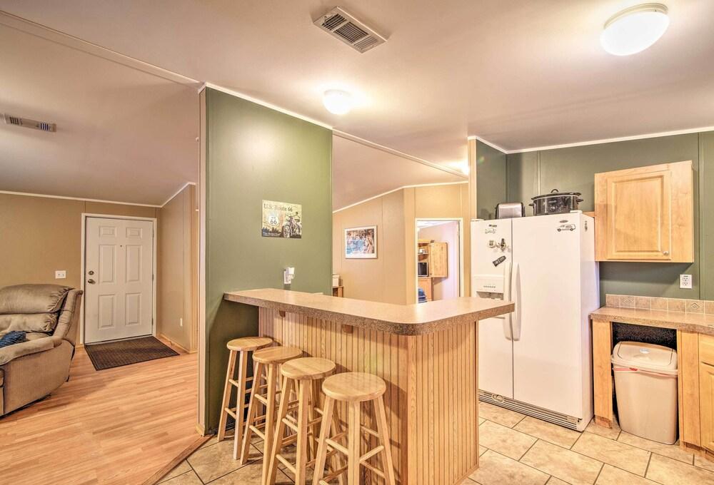 Homosassa House w/ Fire Pit < 2 Miles to River!