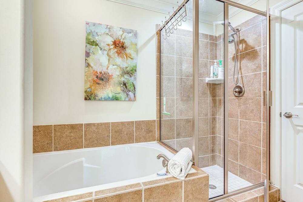 Relax By the Beach: Gulf Coast Condo w/ Ocean View