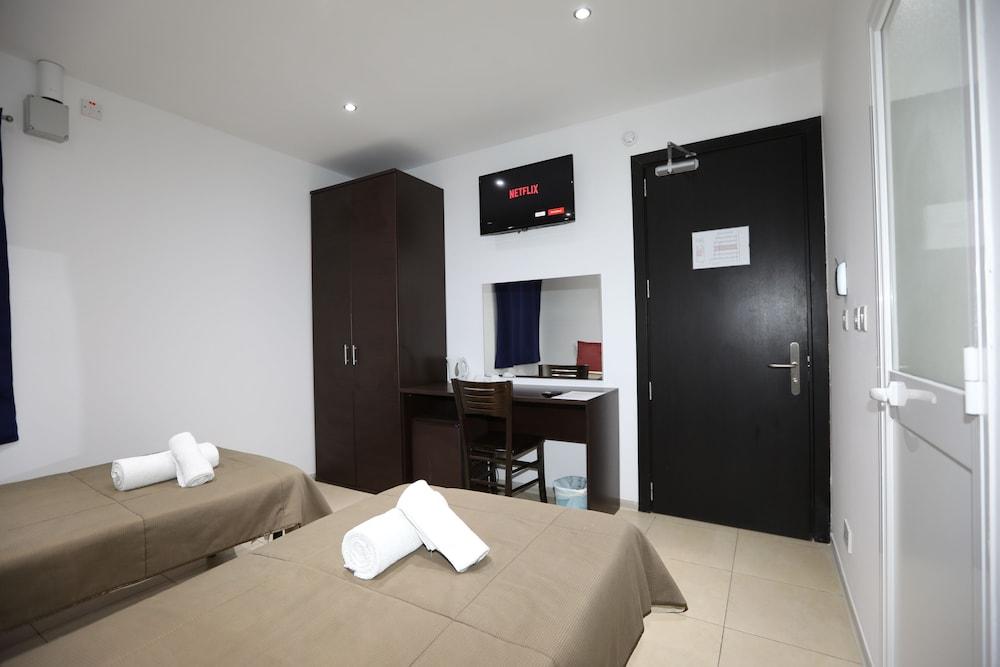 Magnolia Guesthouse St. Julian's