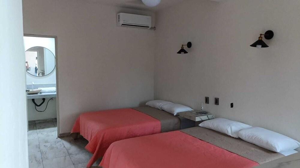 casa Tania playa larga