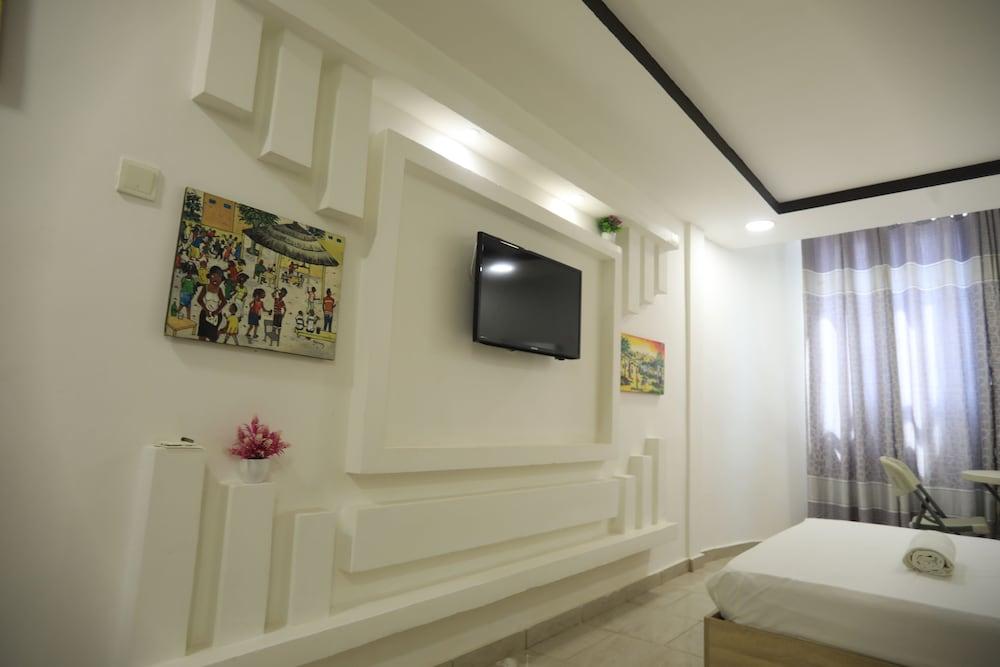 Hôtel Saha Land Palace