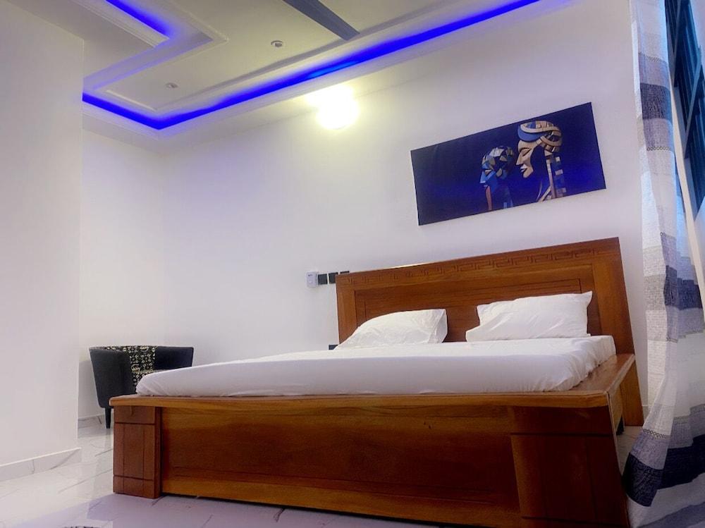 Motel The champion 2