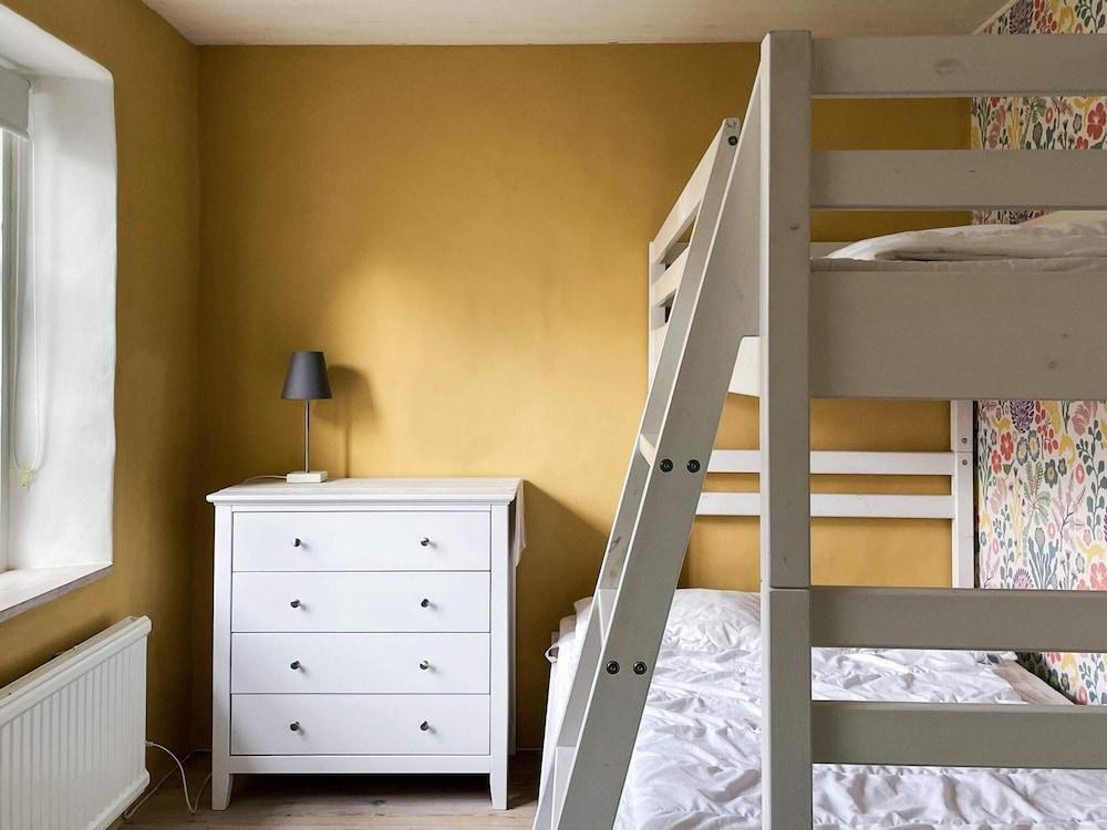 5 Person Holiday Home in Stenkyrka