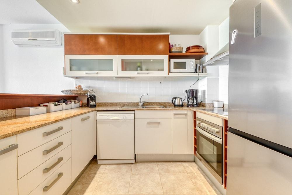 Apartment in Roses Near Parc Natural Cap de Creus