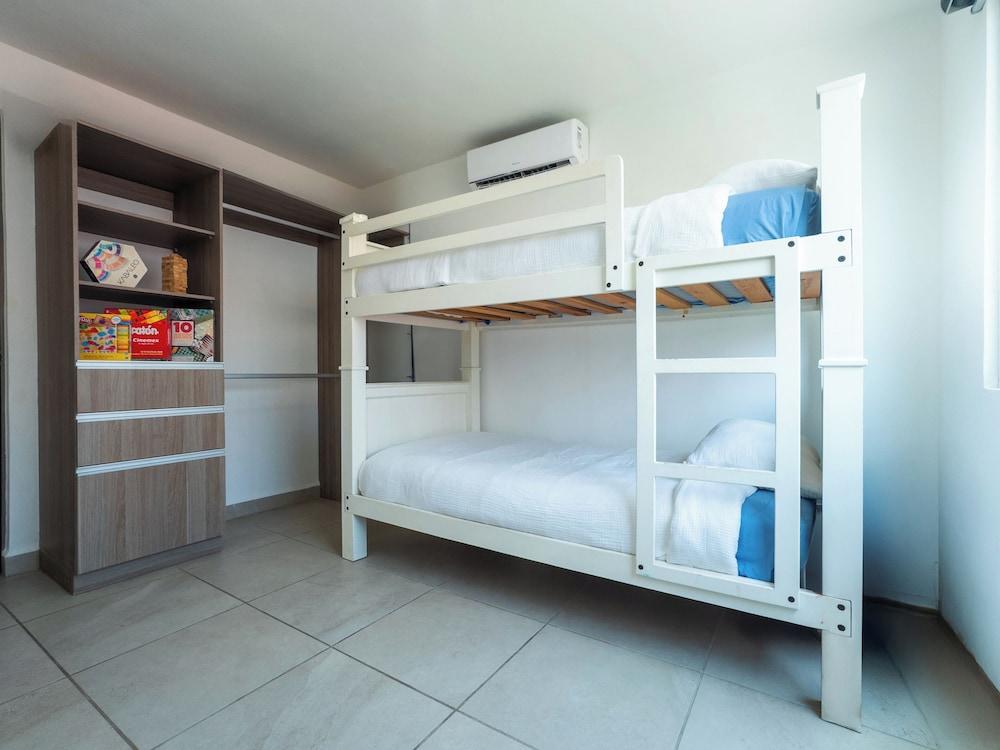 Dream Diamante with Beach Club