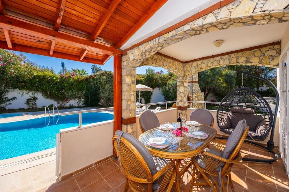 Villa Begonvil in Karagedik