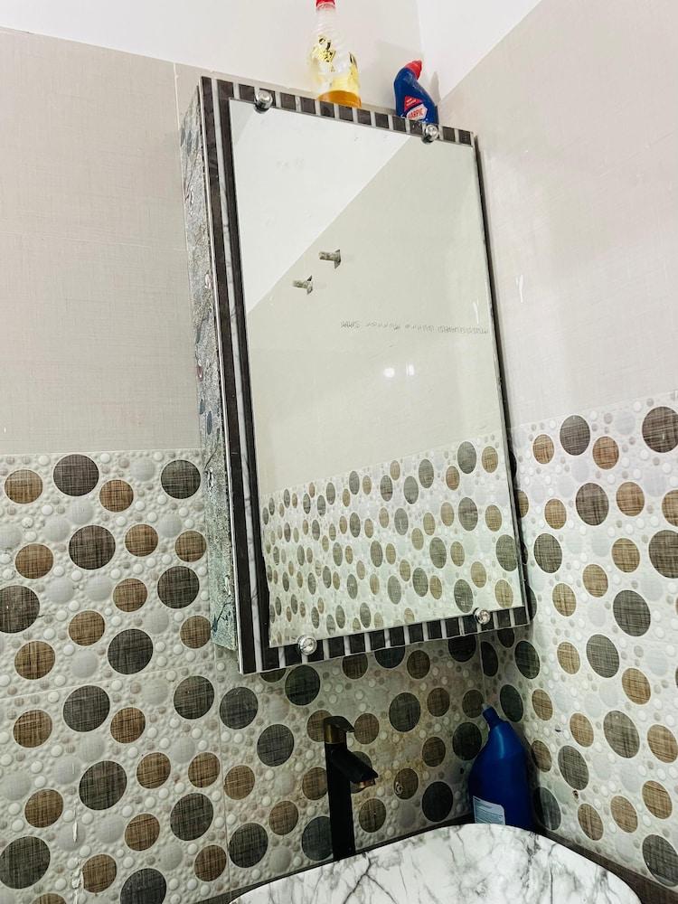 Kashi Cottage Homestay By GRB