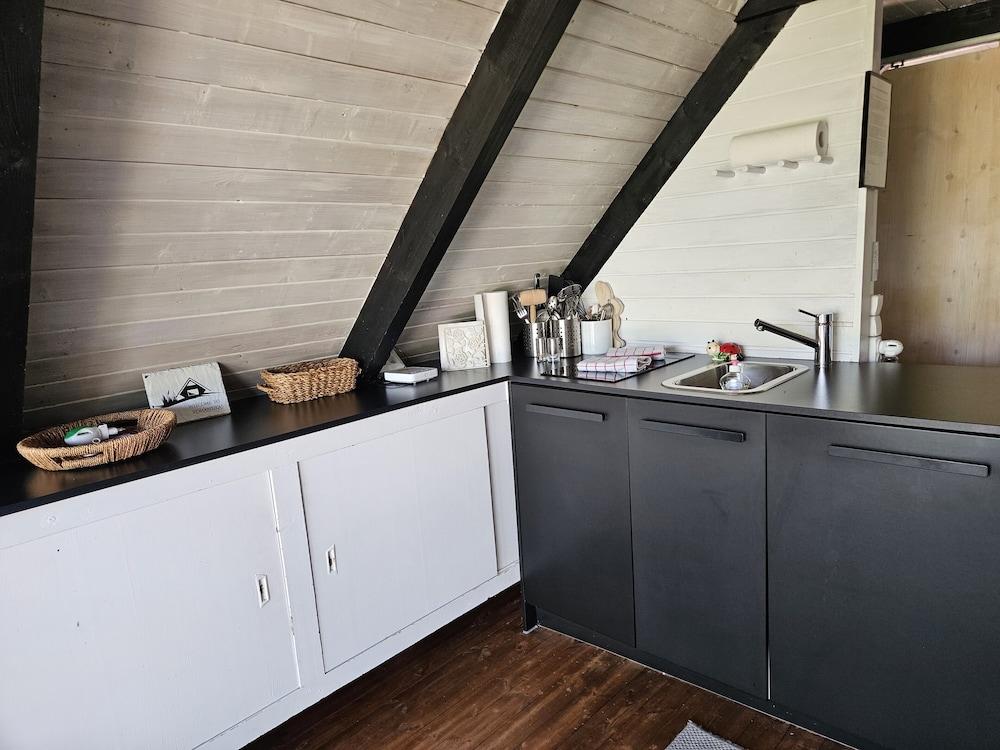 Mountains&Lakes - Romantika5 Rust