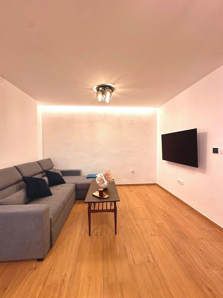 Cozy Studio Apartment