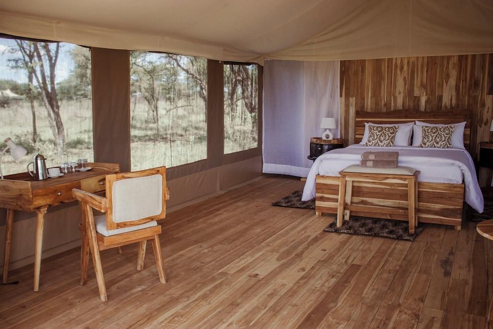 Conserve Safari Serengeti