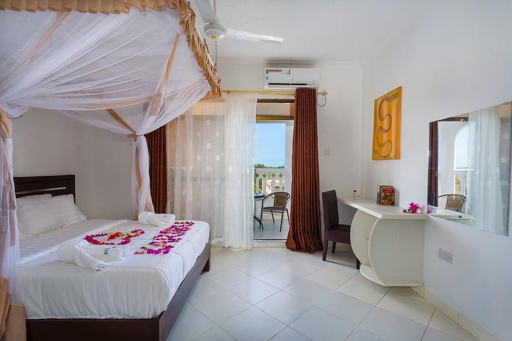 Becky Homes - Diani Beach