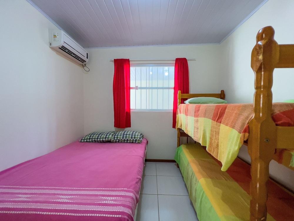 AP 06 Ala Bombinhas Residencial Solavir