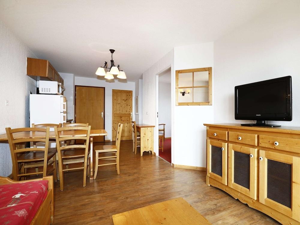 Apartment in Orcieres With Ski Slope Access