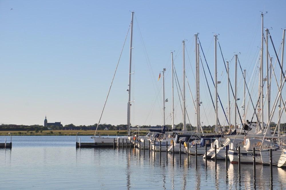 Holiday Home in Fehmarn Near Beach
