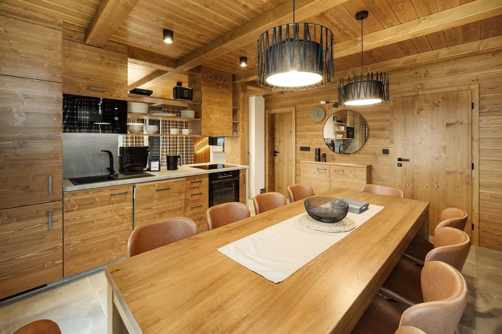 Villa in Cerny Dul With Pool & Sauna