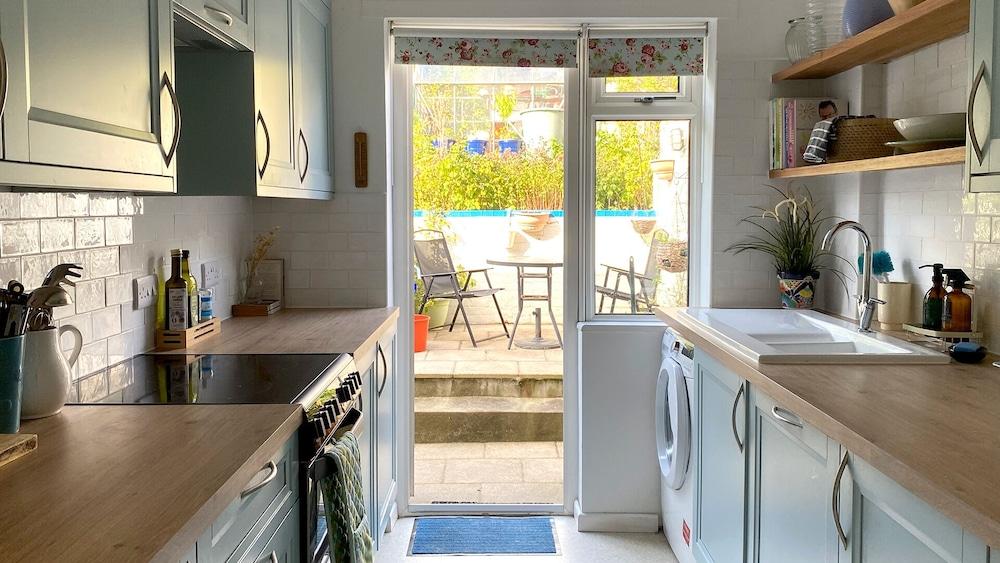 2BD Garden Hideaway in Lewes