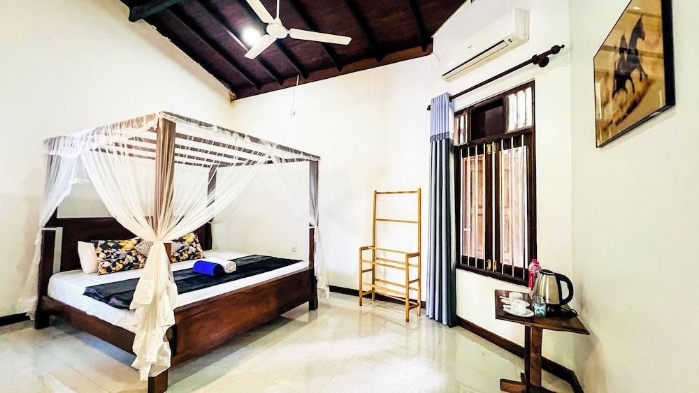 Galle Catamaran Villa