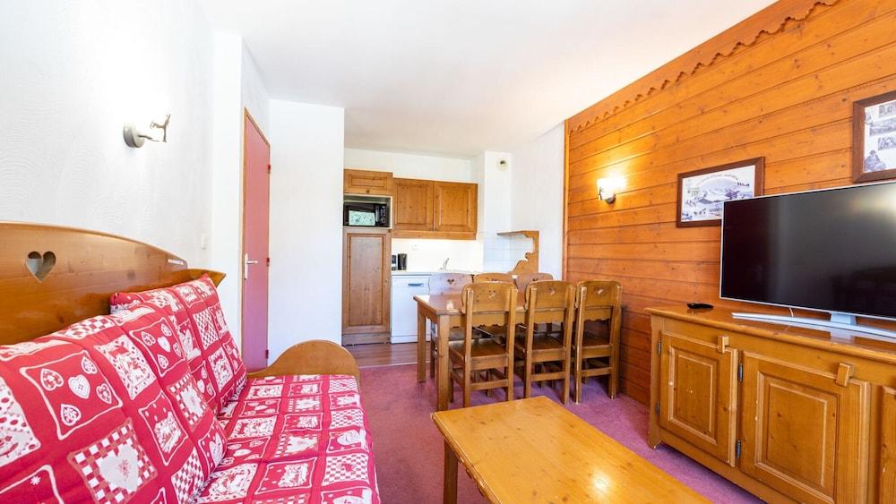 Apartment in Modane With Ski Slope Access