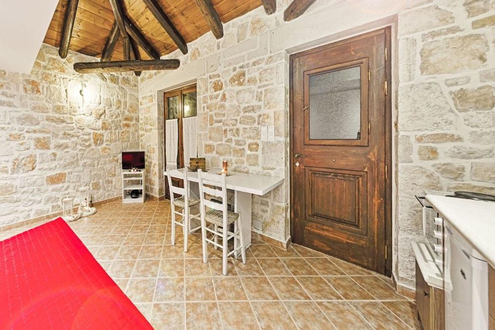 Villa Poseidon Residence