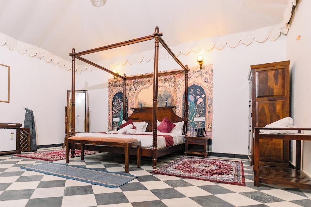 Marubhumi Luxury Resort