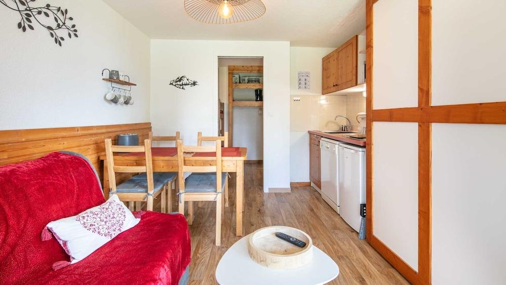 Apartment in Chamrousse With Mountain Views