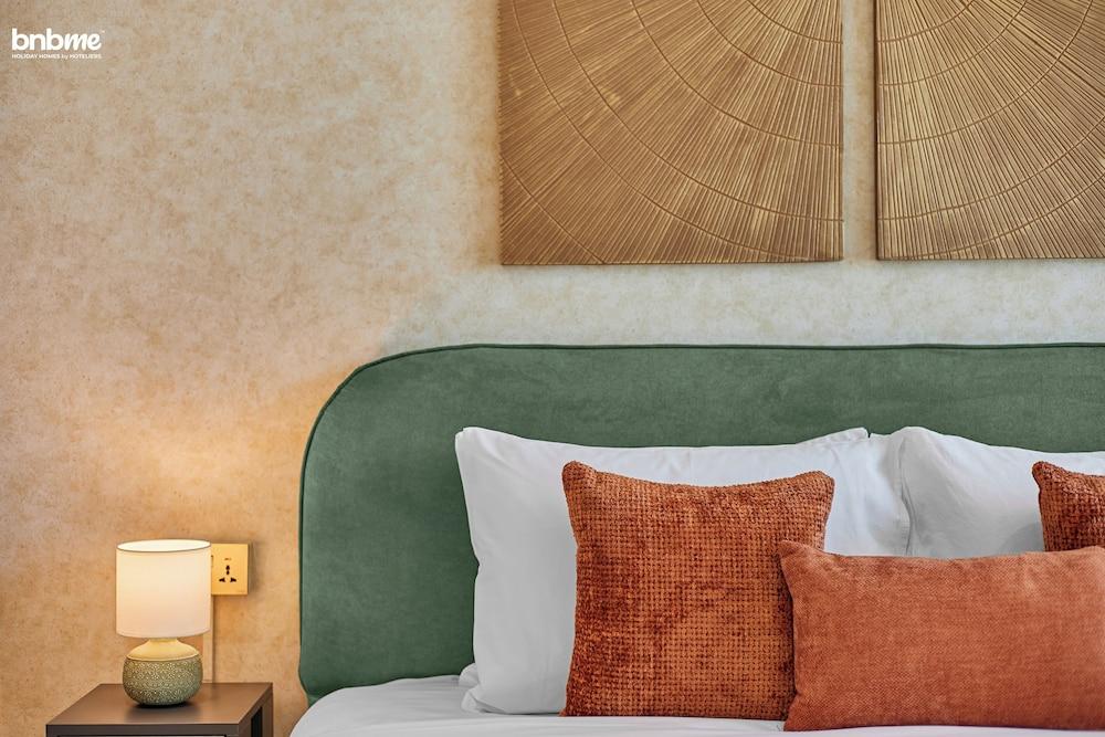 bnbme - Binghatti Lavender - STUDIO