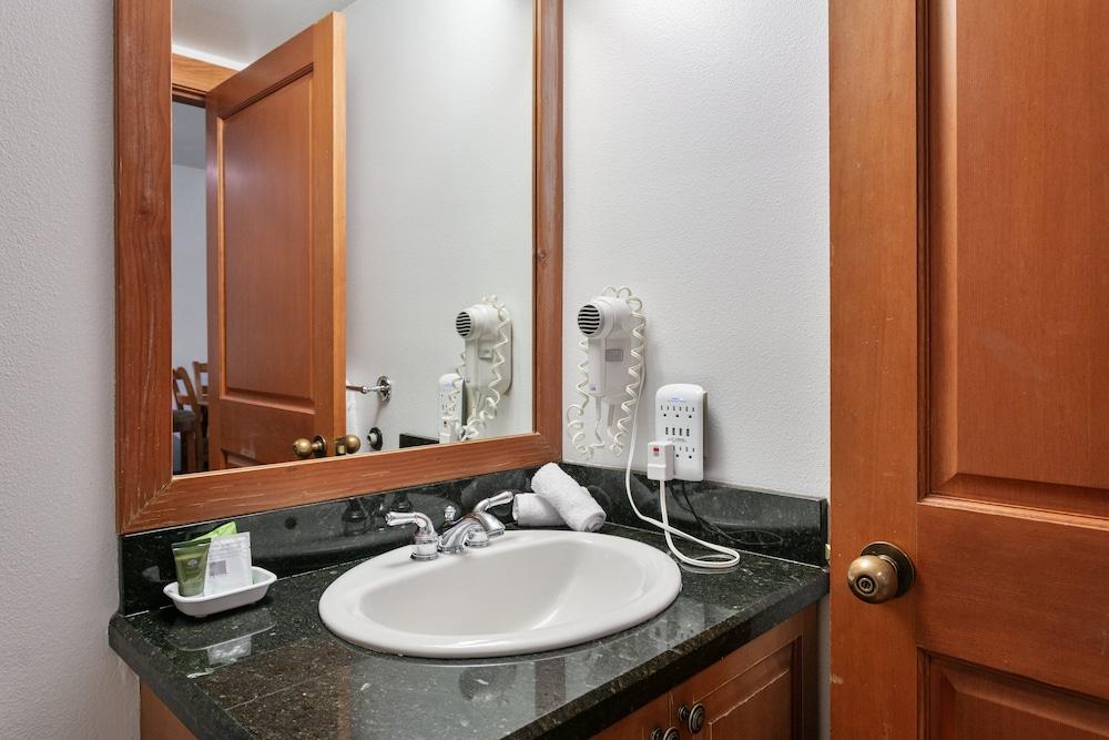 1106 - Studio Standard Eagle Springs West Studio