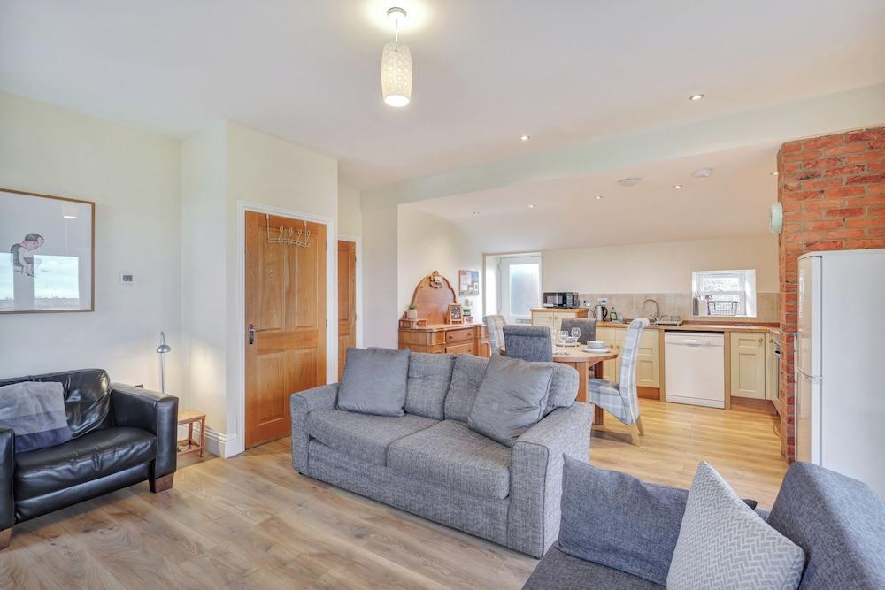 Outlook Cottage - North East Escapes