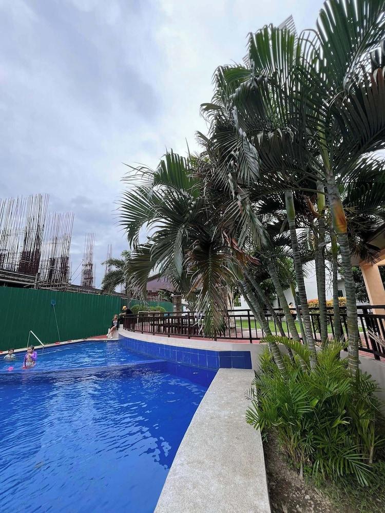 Affordable Alabang Staycation