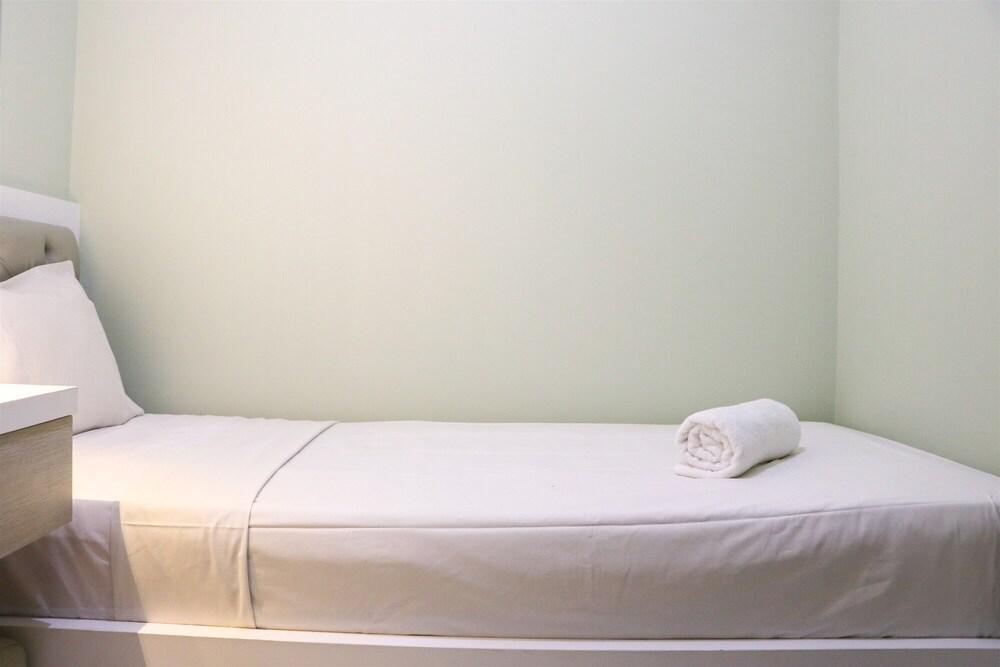 Spacious and Good 2BR at Podomoro Golf View Apartment