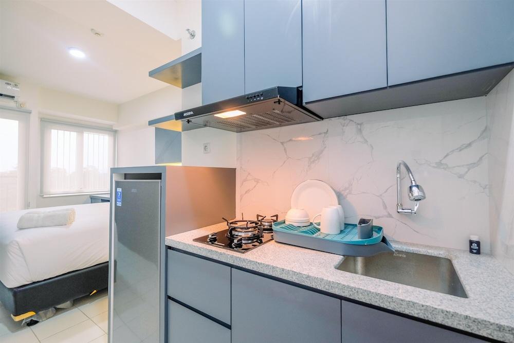 Comfy and Homey Studio at Podomoro Golf View Apartment