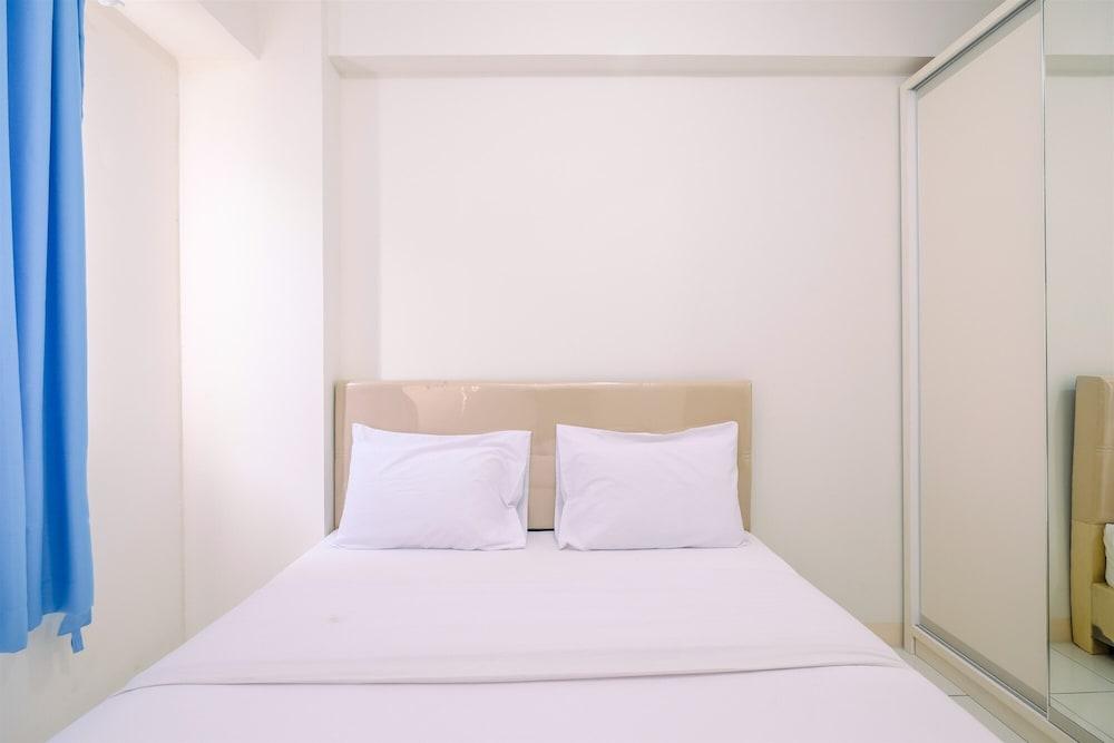 Nice and Comfort 2BR at Podomoro Golf View Apartment