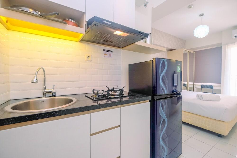 Cozy Modern Studio Podomoro Golf View Apartment