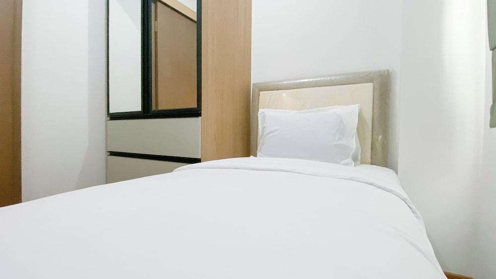 Best Deal and Homey 3BR Podomoro Golf View Apartment