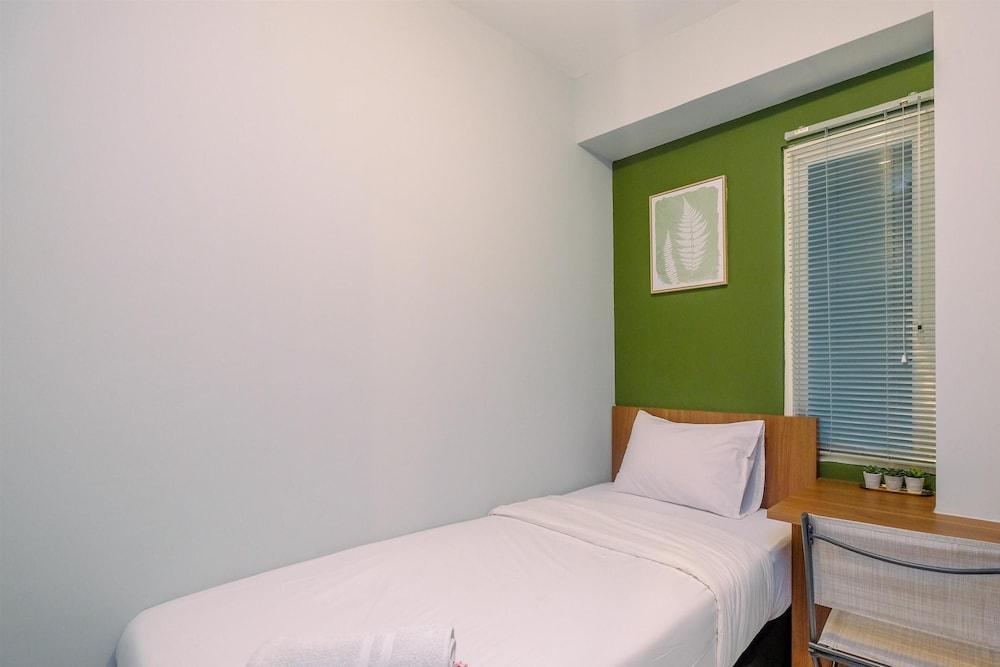 Nice and Elegant 2BR at Podomoro Golf View Apartment